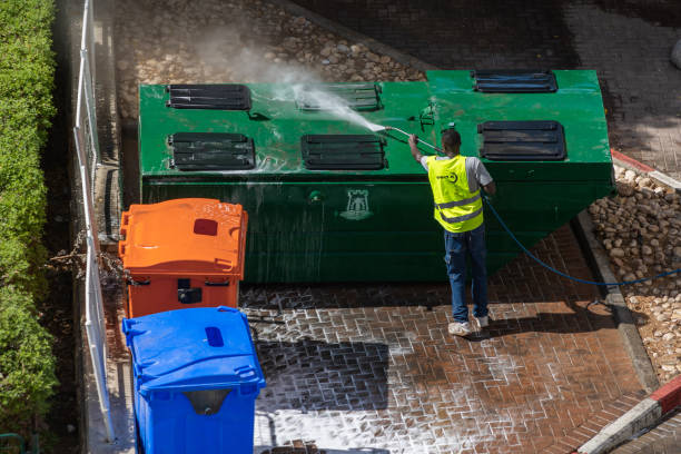 Best Garage Pressure Washing  in Dakota City, NE